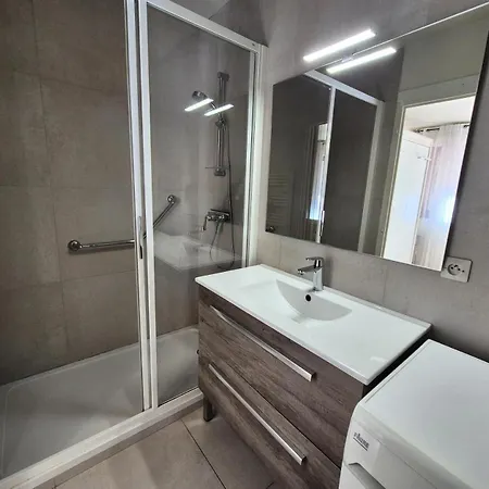 Le Saint Charles A - Agreable Et Lumineux A 50m Des Thermes Chevalley ! Mae-7754 *