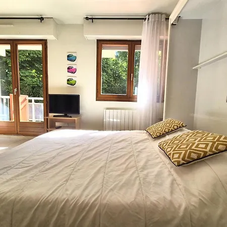 Résidence Le Saint Charles A - Et Lumineux à 50m Des Thermes Chevalley ! Mae-7754 *