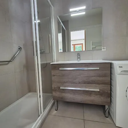 Le Saint Charles A - Agreable Et Lumineux A 50m Des Thermes Chevalley ! Mae-7754 *